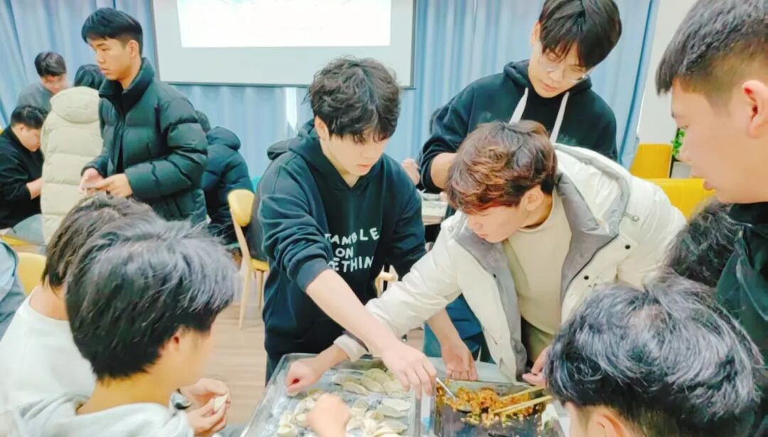 冬至守長(zhǎng)夜，筆鋒破重關(guān)！